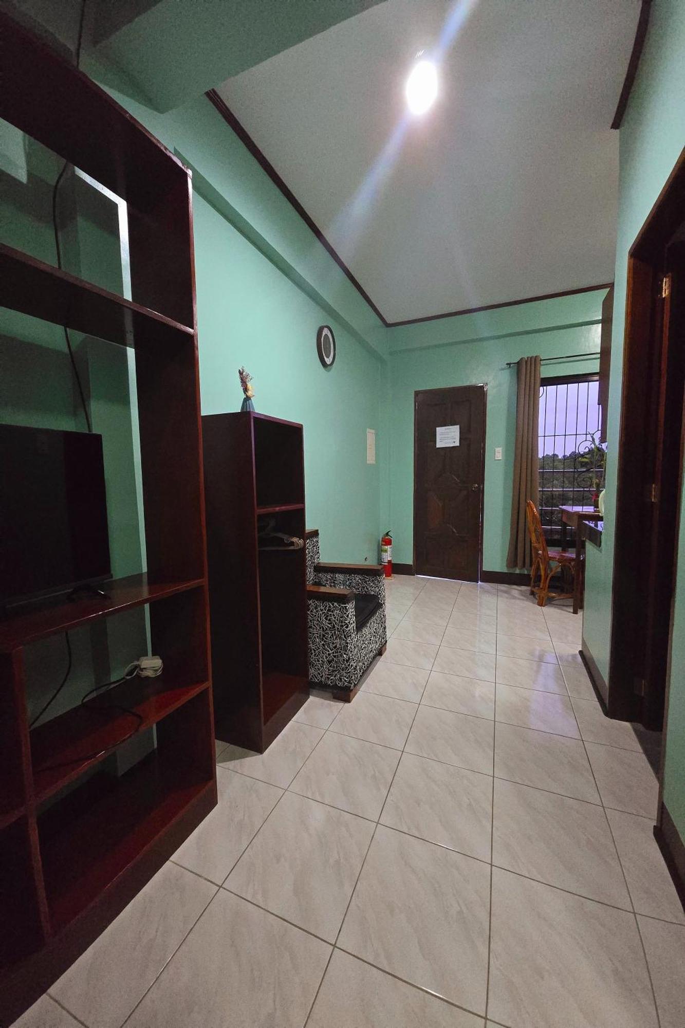 Nober Pension House City Center Puerto Princesa Zewnętrze zdjęcie