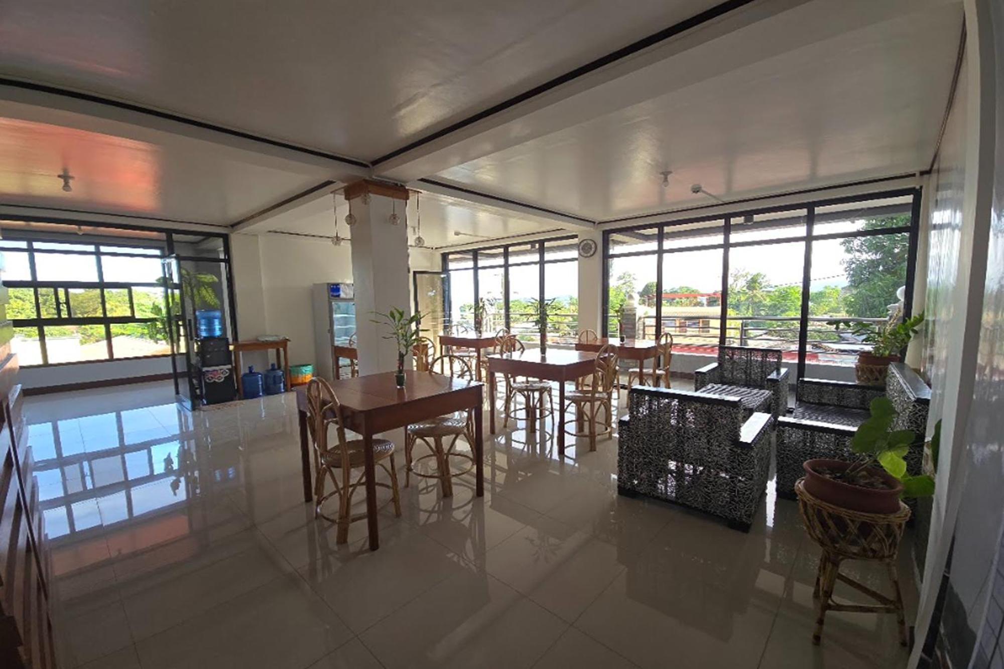 Nober Pension House City Center Puerto Princesa Zewnętrze zdjęcie