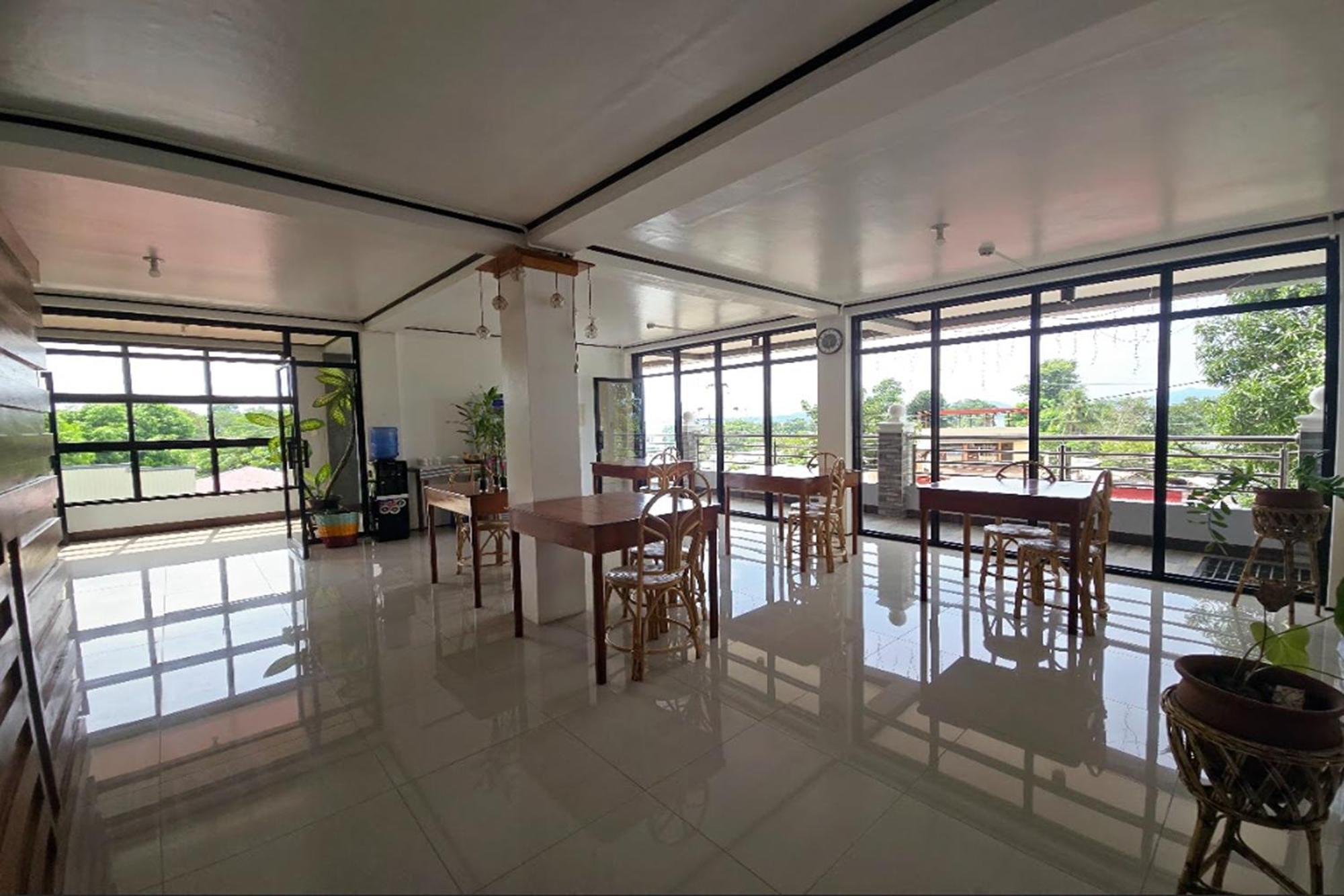 Nober Pension House City Center Puerto Princesa Zewnętrze zdjęcie