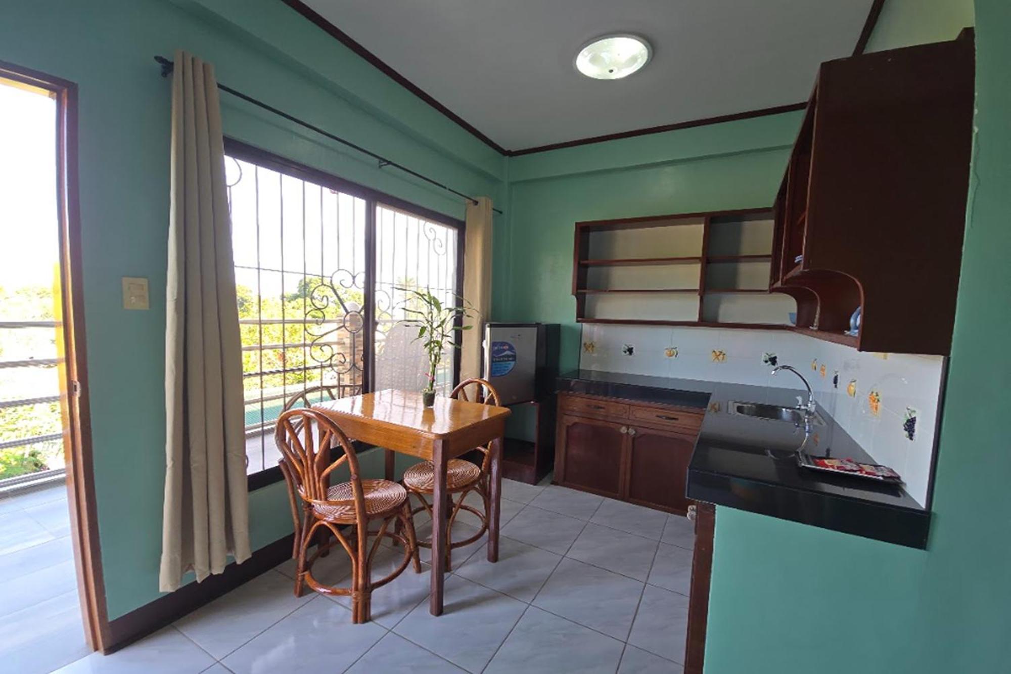 Nober Pension House City Center Puerto Princesa Zewnętrze zdjęcie