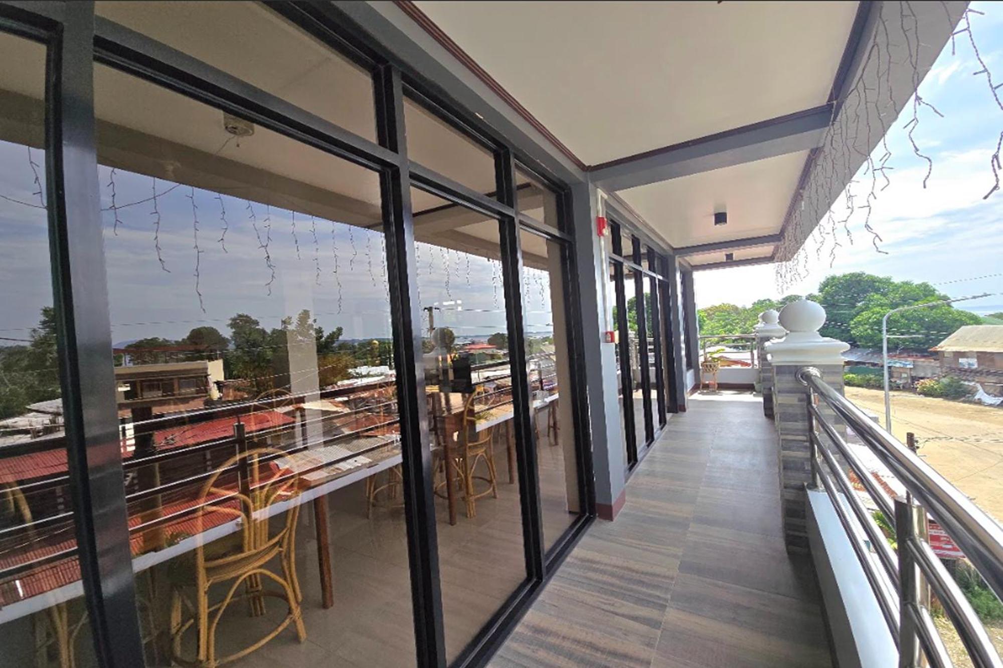 Nober Pension House City Center Puerto Princesa Zewnętrze zdjęcie