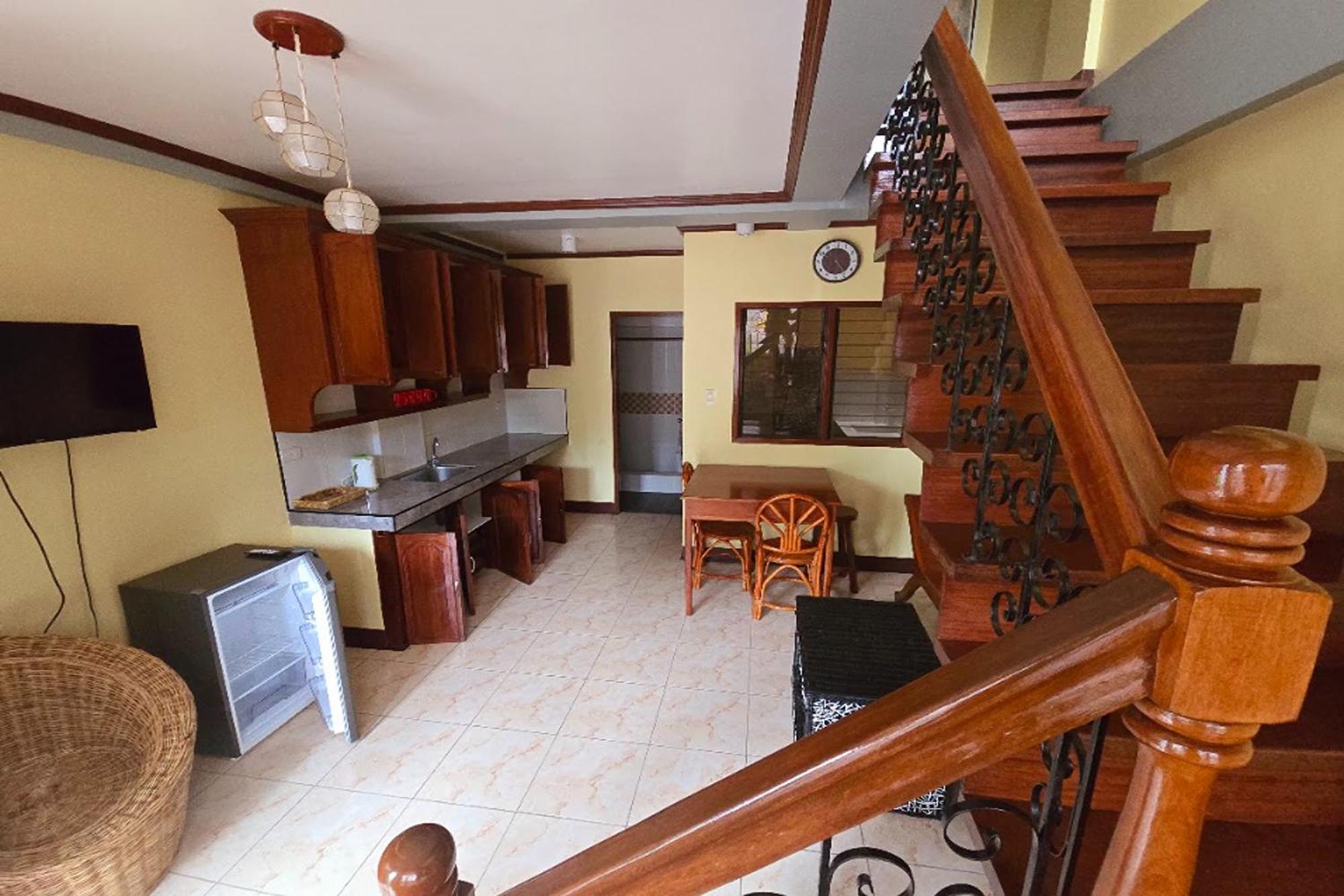Nober Pension House City Center Puerto Princesa Zewnętrze zdjęcie